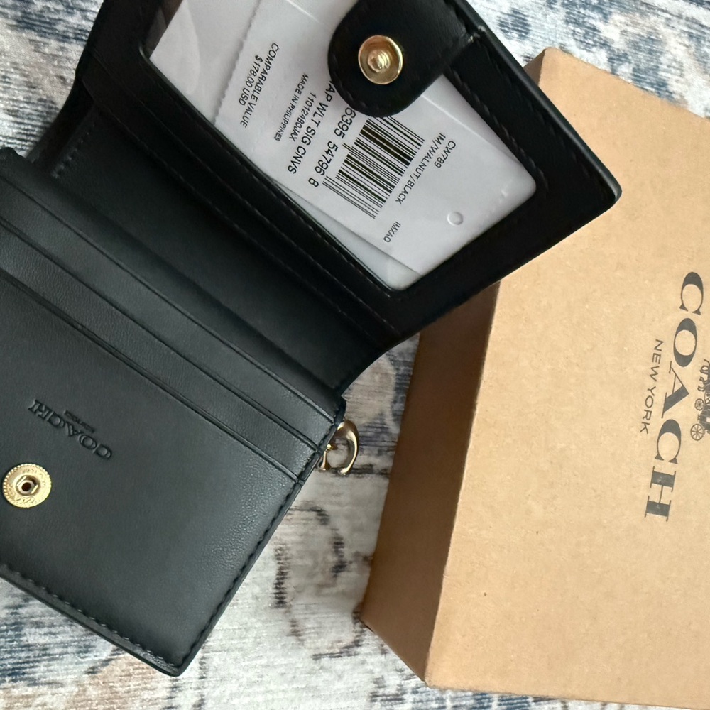 Coach Black and Gold Wallet - Picture 4 of 6